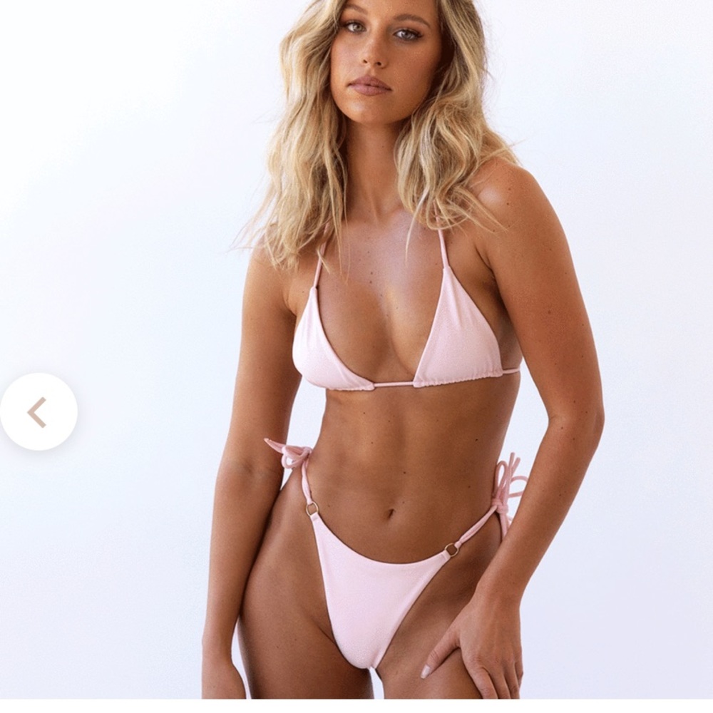 La Hana x Victoria  bikini